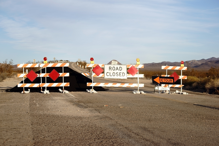 Synthesis of Variable Speed Limit Signs